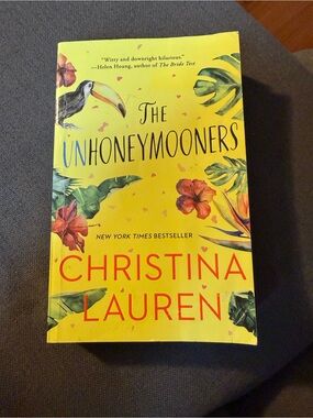 The Unhoneymooners by Christina Lauren